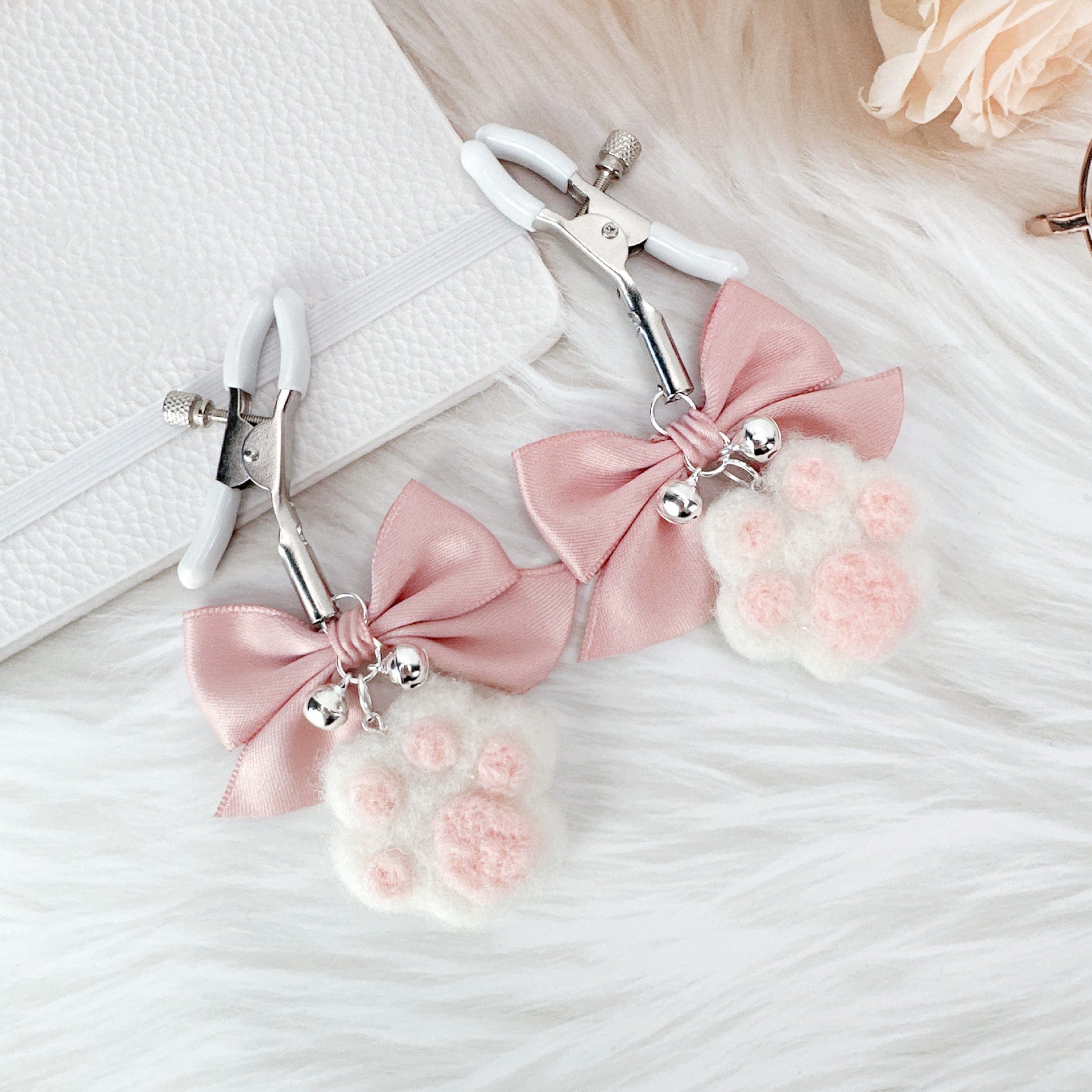 Cute Bow Plush Cat Claw Nipple Clamps With Bells